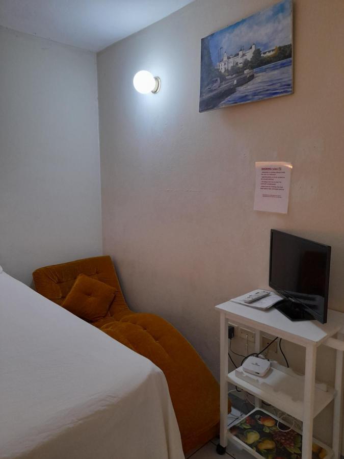 Camelia Rooms Kingston Exterior foto